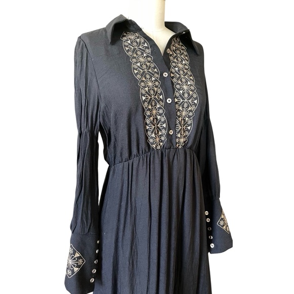 1 LEFT! 🎉❤️ Boho x Renaissance Long Black Embroidered Dress - Picture 4 of 9